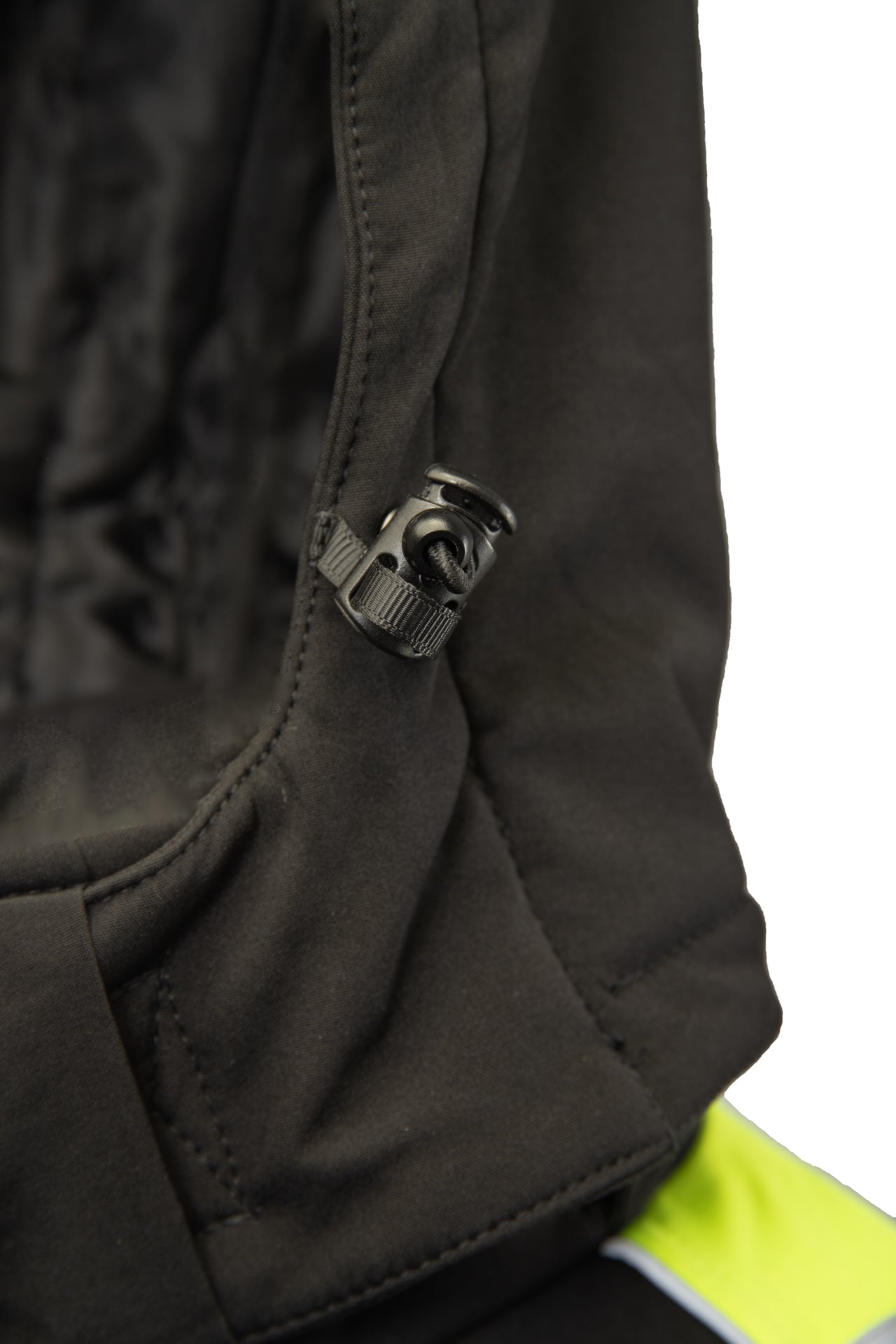 benefit_ocieplany_softshell_rival_(5).jpg