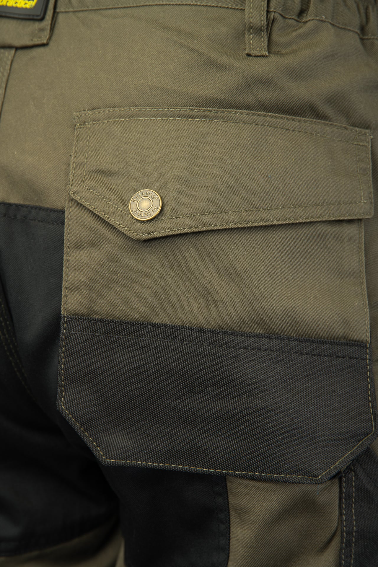 brixton_practical_spodnie_do_pasa_khaki_-_odpinane_nogawki_(22).jpg