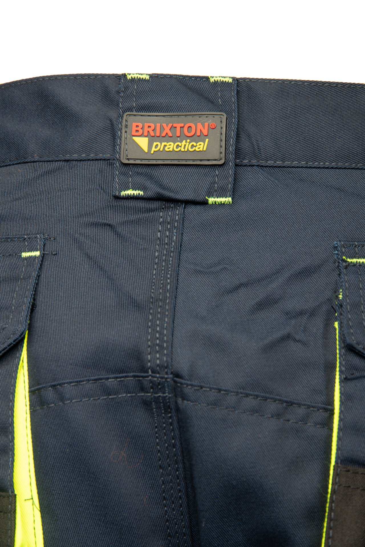 brixton_practical_spodnie_krotkie_granat_zolty_apks_(1).jpg